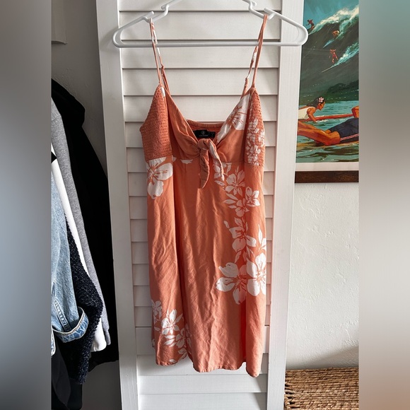 Volcom Summer Dress - Hibiscus - Picture 2 of 4